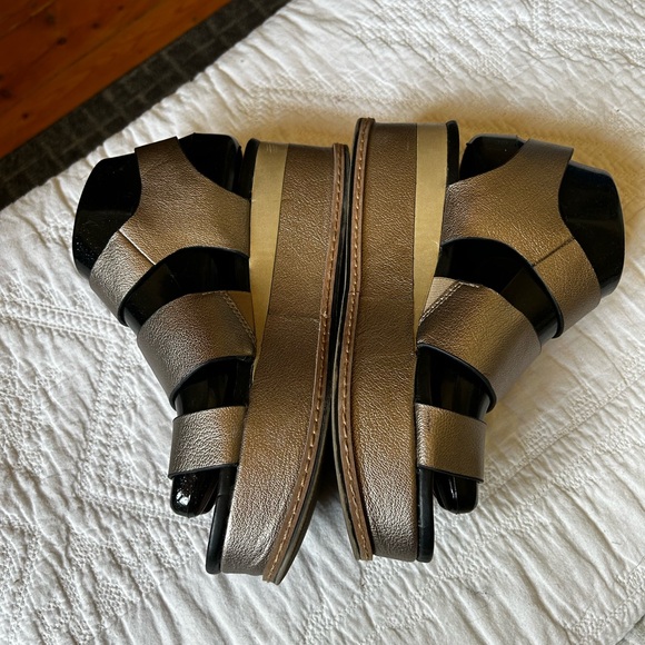 Naturilizer-platform sandal - Picture 2 of 7